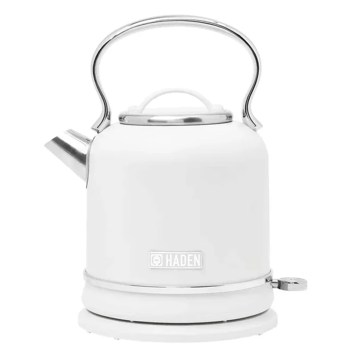 Chelsea 7 Cups Ivory / Chrome Cordless Electric Kettle with Auto Shut-Off and Boil-Dry Protection