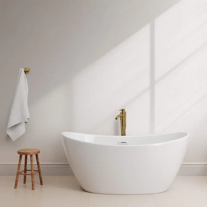 Dorrit 60 in. L x 32 in. W Soaking Bathtub with Center Drain in White/Shiny White Trim