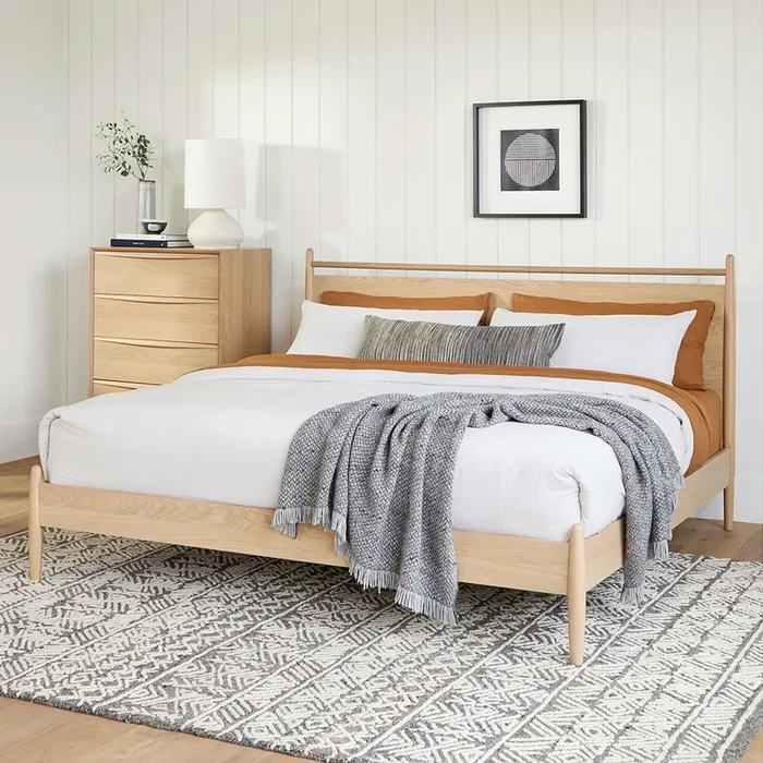 Lenia King Panel Bed – White Oak